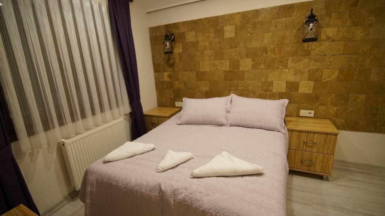Castle Nolana Hotel Geredeli Eksteriør billede